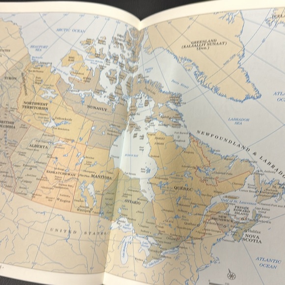 Brand new Paper Source 2024 Planner - Picture 8 of 9